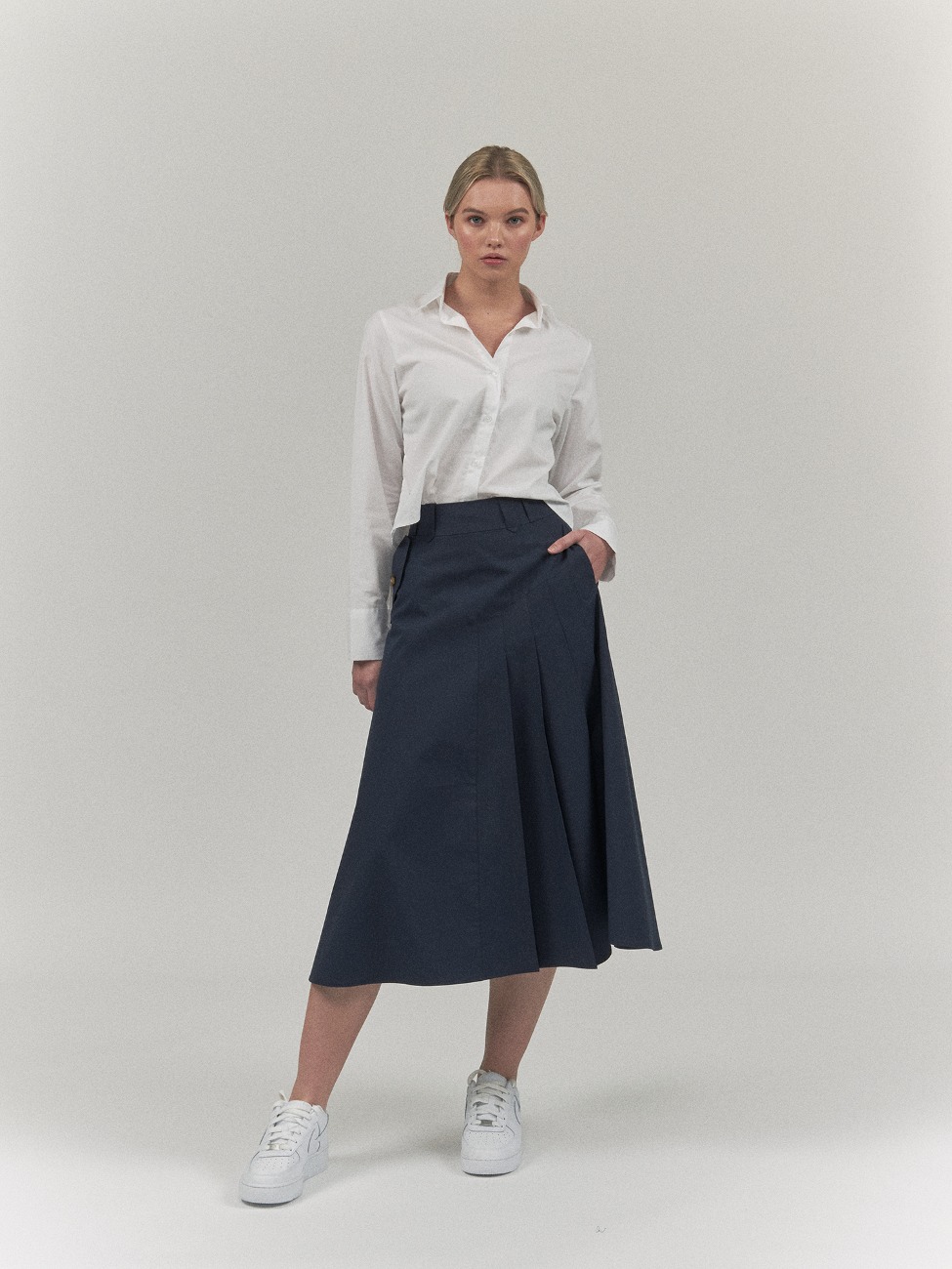 Sharon Unbalance Pleats Midi Skirt_Navy